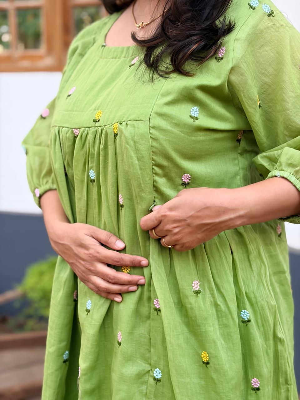 Green Floral Embroidered Mul Cotton Feeding Kurti With Two Side Invisible Zip | Free Size | 44" length