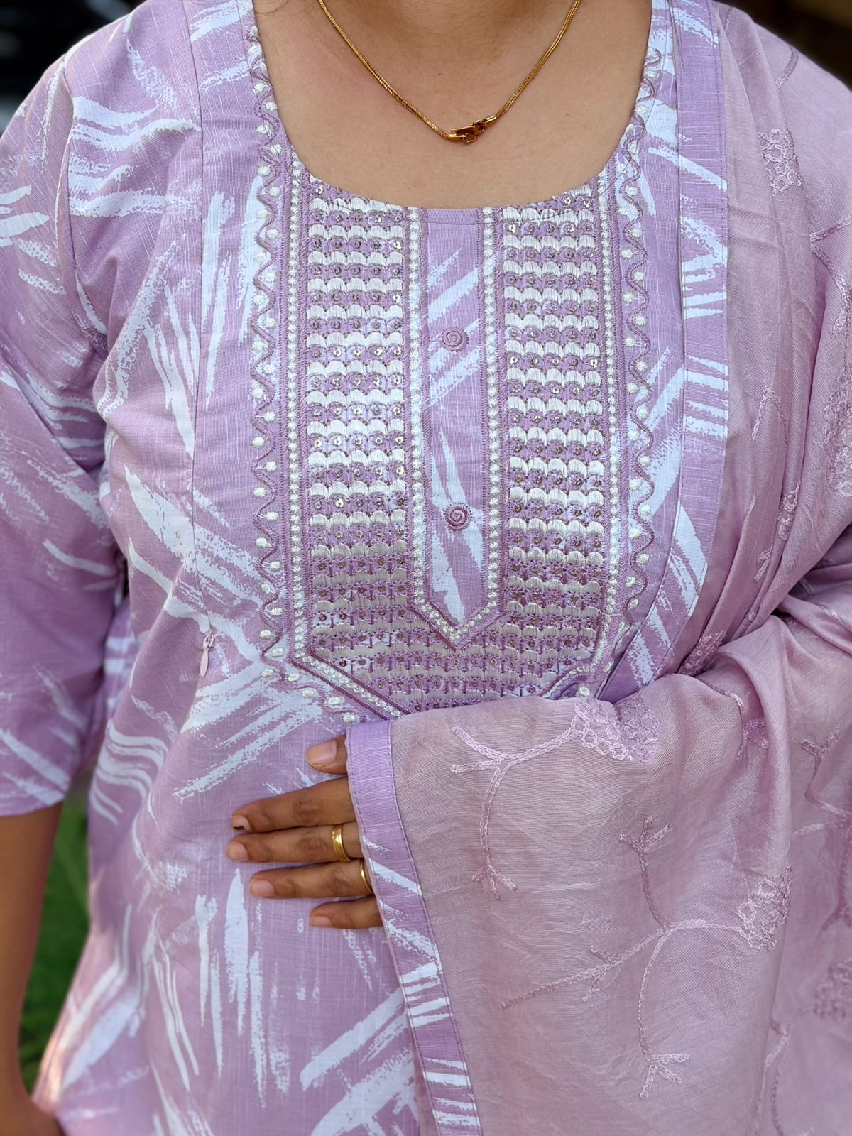 Mauve Printed Round Neck Cotton Feeding 3 Piece Set With Pant And Dupatta | Free size