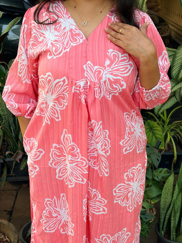Peach Floral Printed Cotton Slub V - Neck Feeding Kurti Co-ord Set With Centre Long Invisible Zip| Palazzo Pant | Free Size