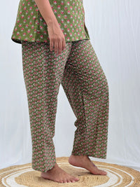 Red Floral Printed Green Kantha Cotton Shirt Pyjama Set | Free Size |