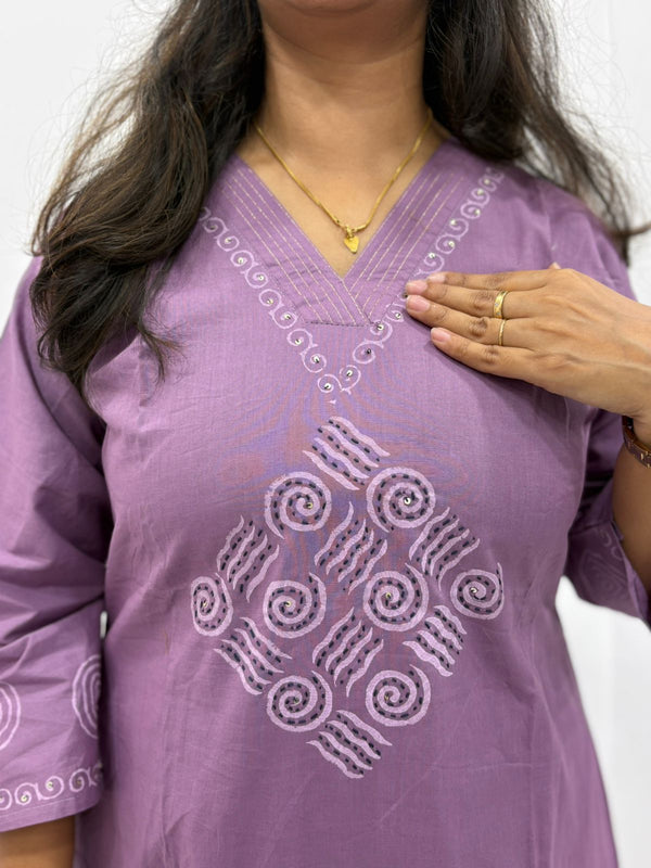Lavender V- Neck Cotton Feeding Co-ord Set