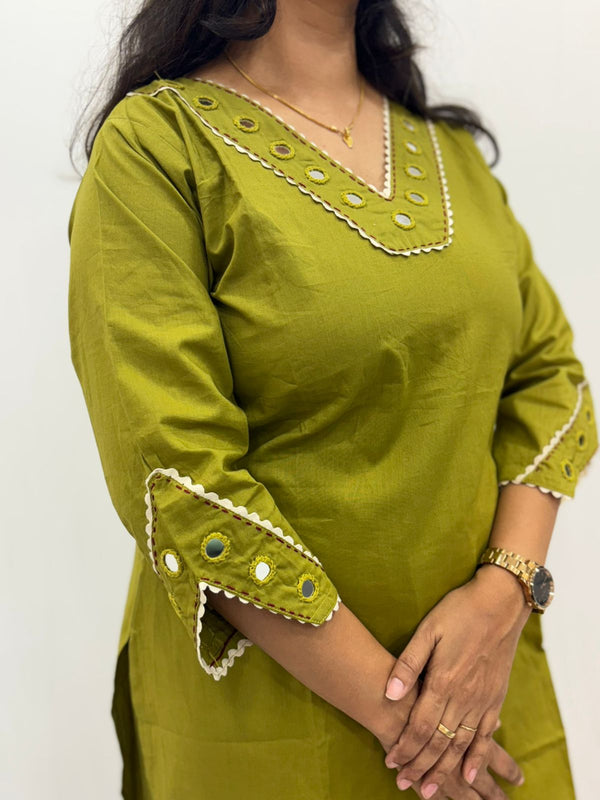 Green V- Neck Cotton Feeding Co-ord Set