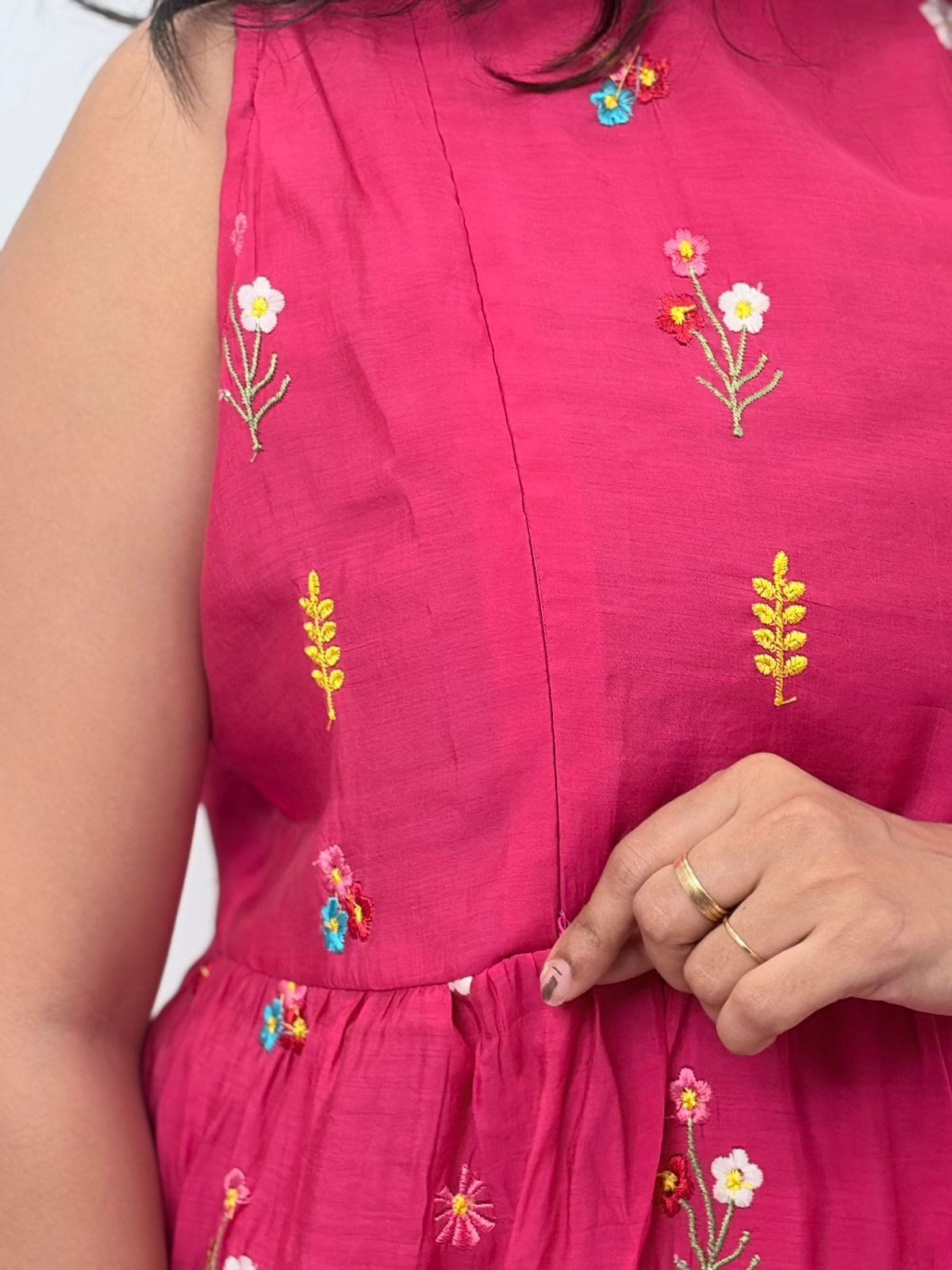 Pink Floral Embroidered Mul Chanderi Sleeveless Feeding Kurti With Two Side Invisible Zip | Free Size | 46" length
