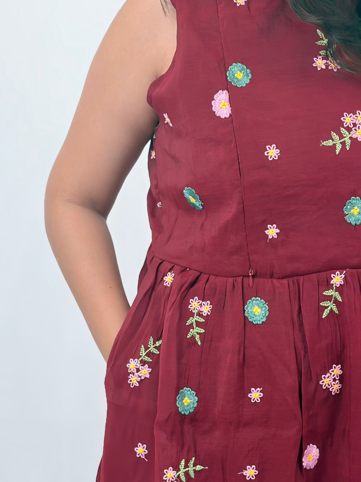 Maroon Floral Embroidered Mul Chanderi Sleeveless Feeding Kurti With Two Side Invisible Zip | Free Size | 46" length